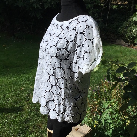 NWT cotton pull over top - Picture 2 of 5